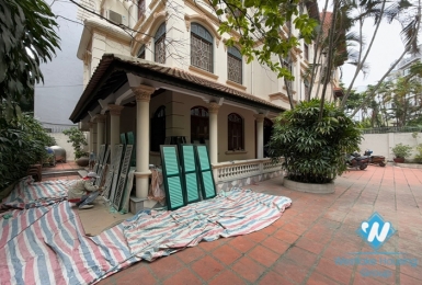 Spacious four bedrooms house with large yard for rent in Tay Ho ward, Ha Noi